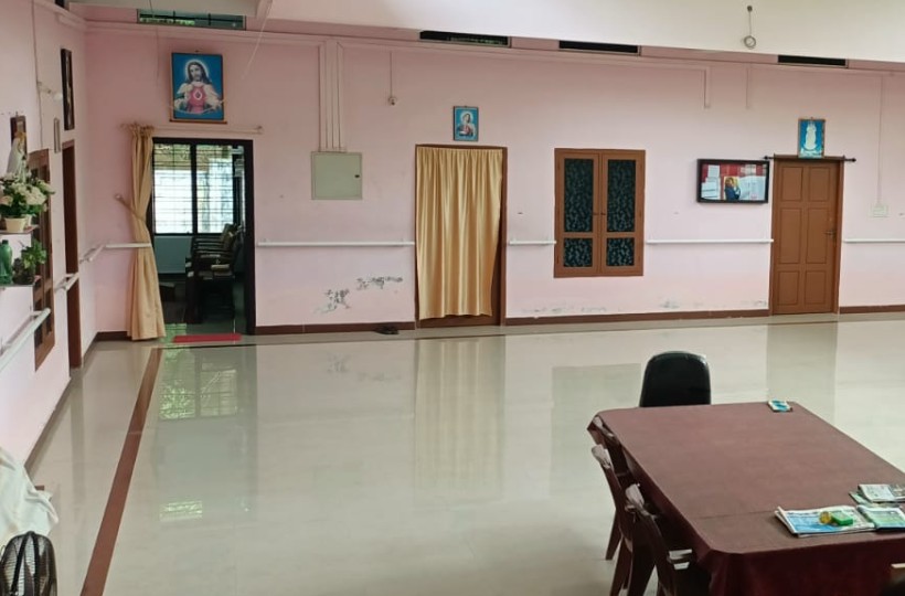 1 acre 7 cent Commercial Building with Agriland (Rubber Trees) for sale in Kadayalmoodu