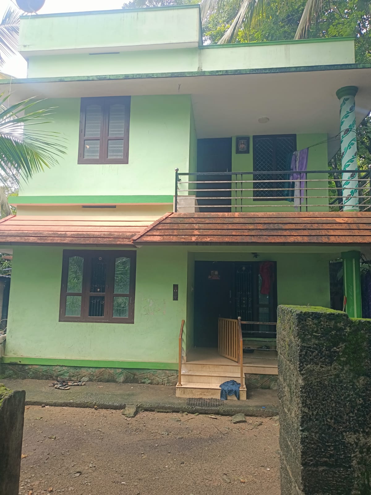 4BHK (6 Cent) House for sale in Kaliyal