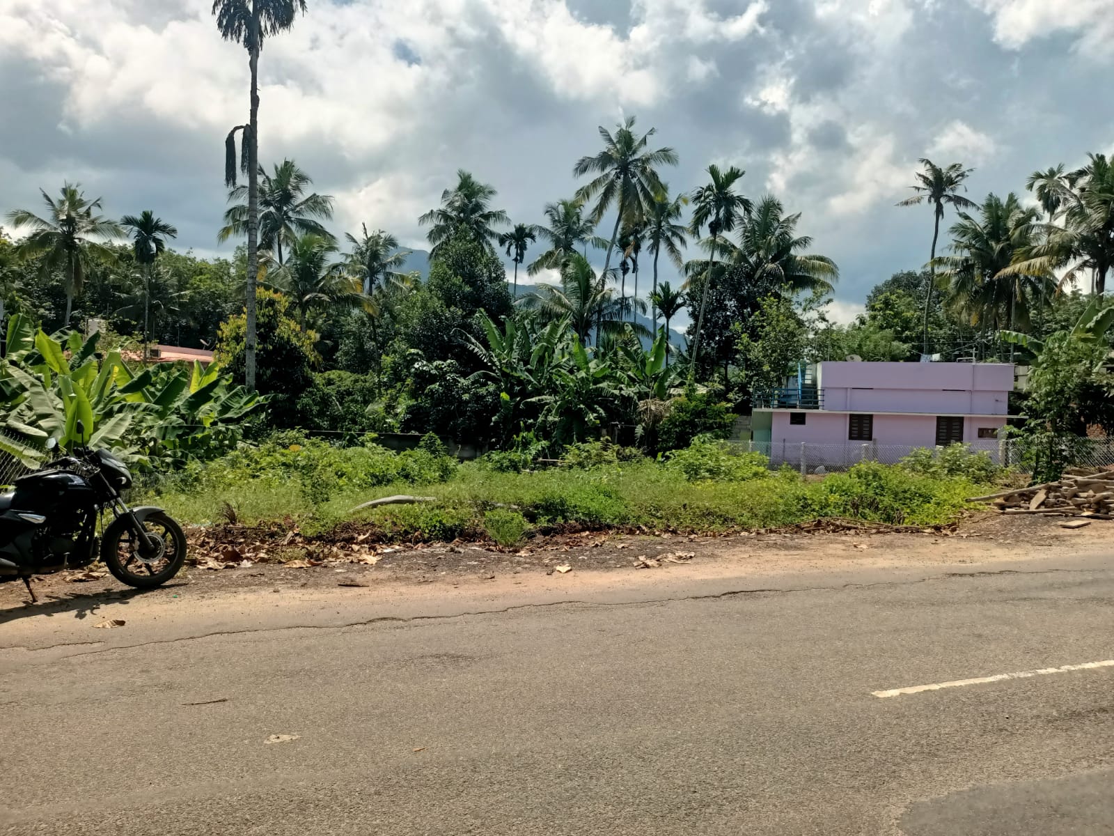 9.50 Cent Residential Plot for sale in Unniyoorkonam (Near Kulasekaram)